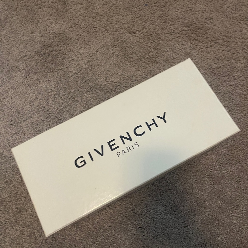 Givenchy Slide - BOX ONLY